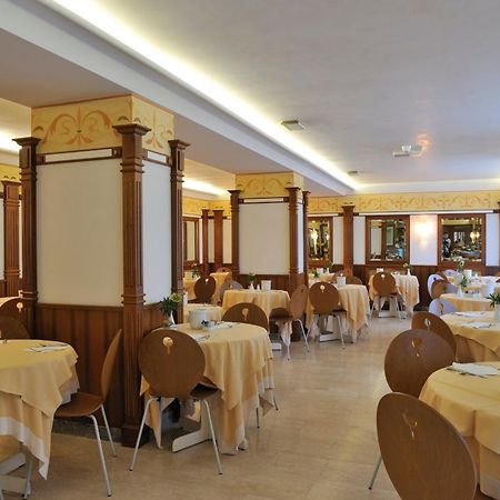 Hotel Miramare Lignano Sabbiadoro Dış mekan fotoğraf