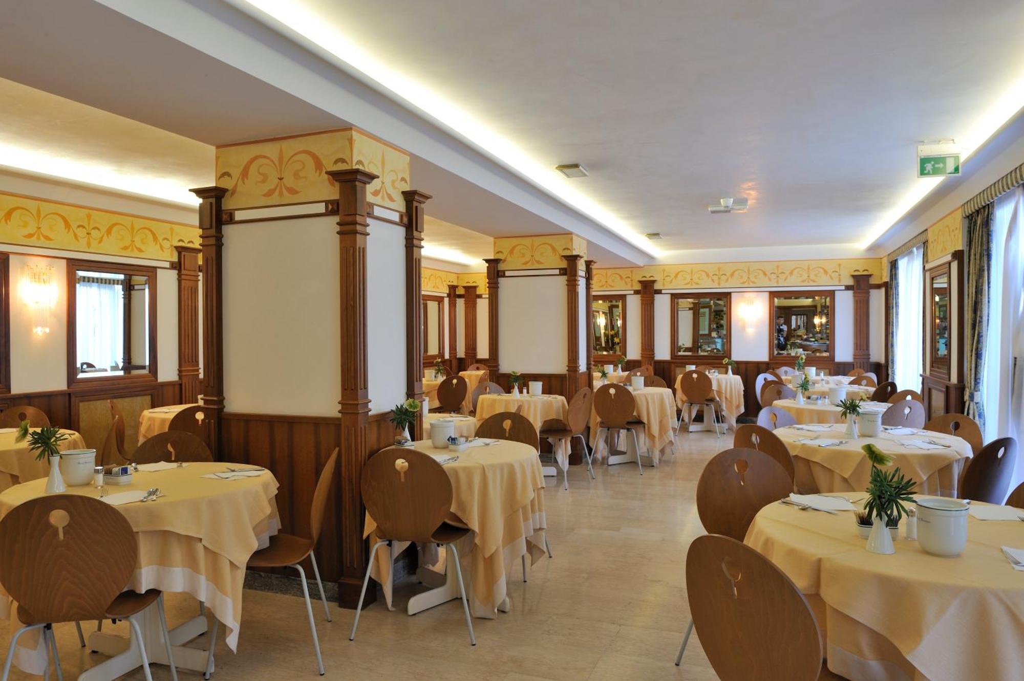 Hotel Miramare Lignano Sabbiadoro Dış mekan fotoğraf