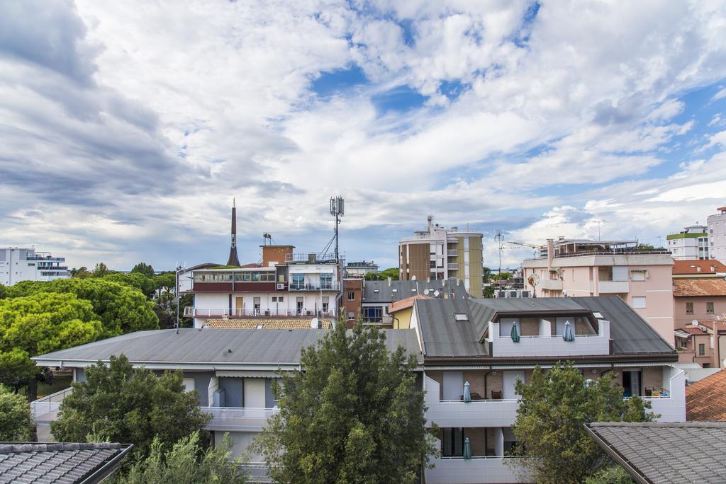 Hotel Miramare Lignano Sabbiadoro Dış mekan fotoğraf