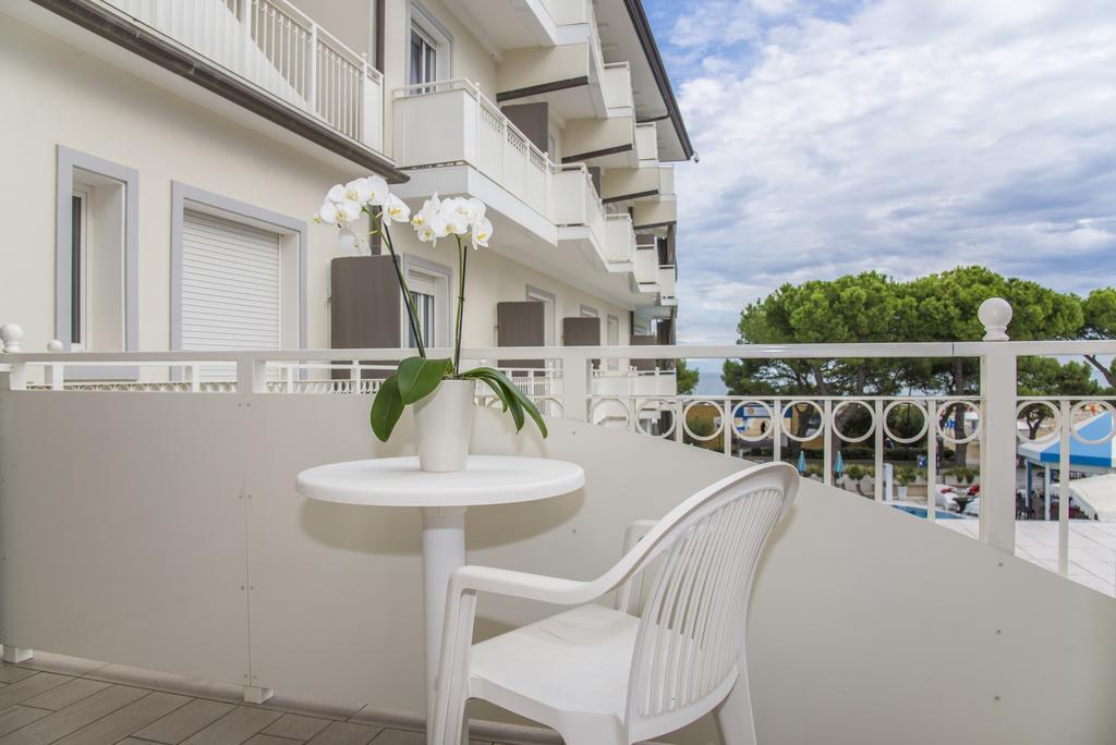 Hotel Miramare Lignano Sabbiadoro Dış mekan fotoğraf