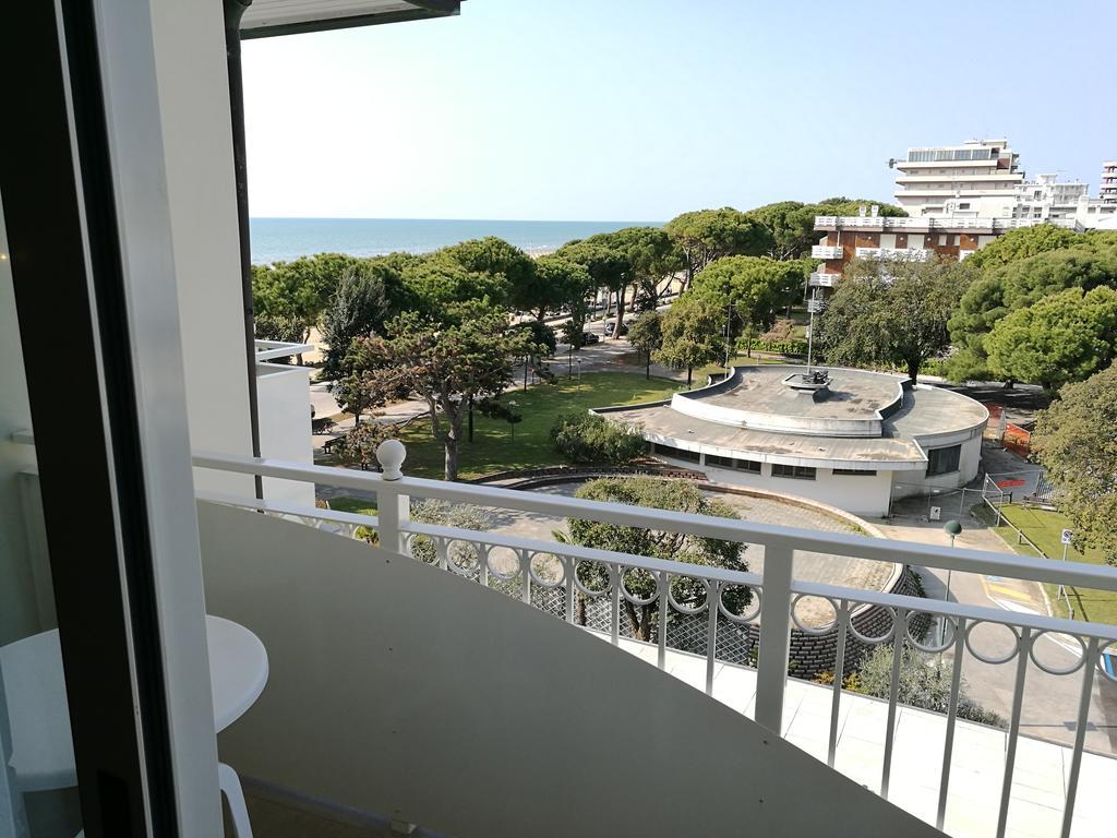 Hotel Miramare Lignano Sabbiadoro Dış mekan fotoğraf