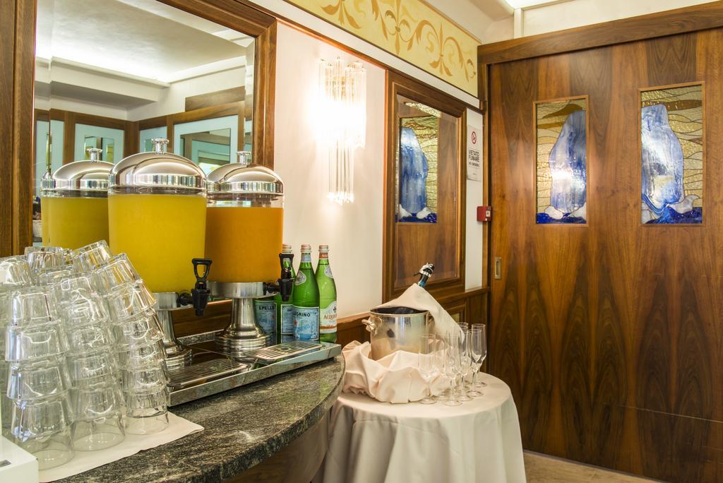 Hotel Miramare Lignano Sabbiadoro Dış mekan fotoğraf